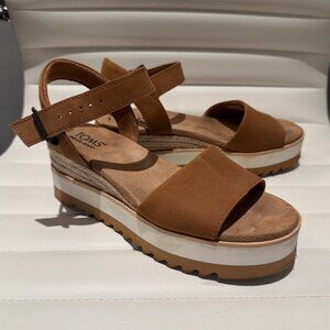 TOMS Diana Wedge Sandal Tan Leather Size 6